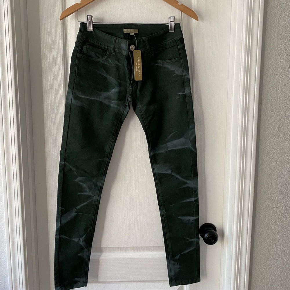 Romeo and Juliet skinny jeans